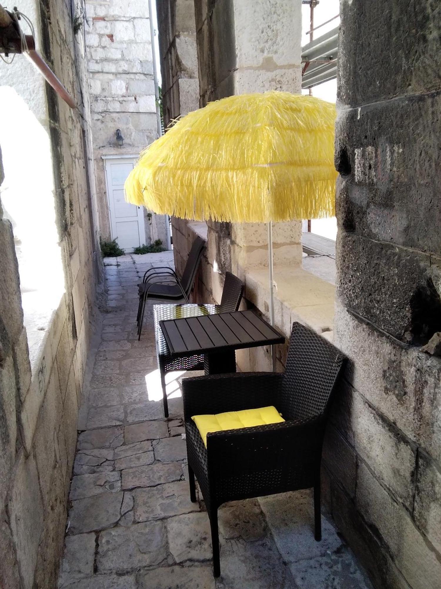 Private Apartments In Diocletians Palace Split Eksteriør billede